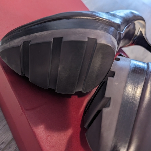 Salvatore Ferragamo Pumps - Picture 9 of 9